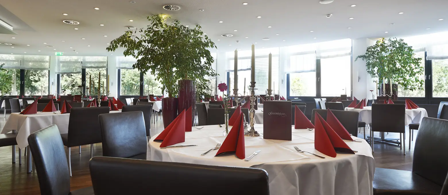 03 Restaurant JULI5799 1920